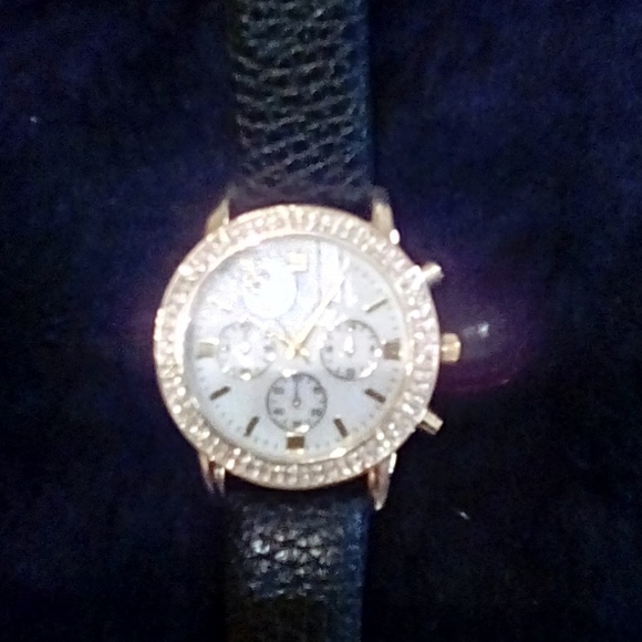 MOVT Leather Stainless Steel Women's watch - Picture 1 of 2